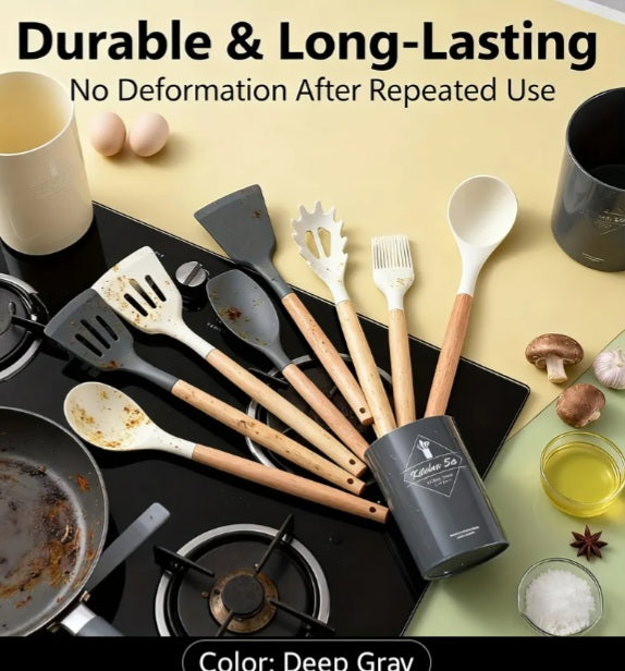 14-PIECE KITCHEN UTENCIL SET.